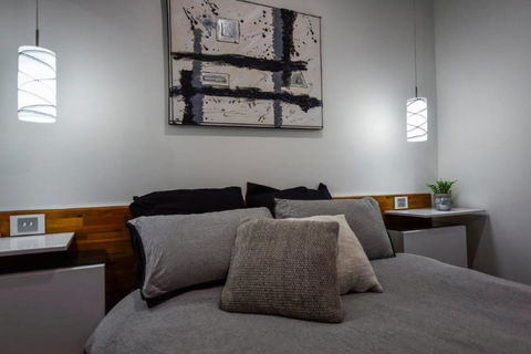 BENGALEE EXECUTIVE TOWNHOUSE- MODERN & STYLISH - Nambucca Heads Accommodation 2