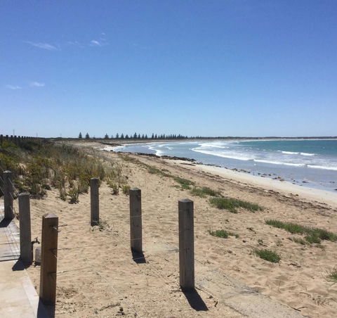 Railway Cottage In Beachport - Nambucca Heads Accommodation 10