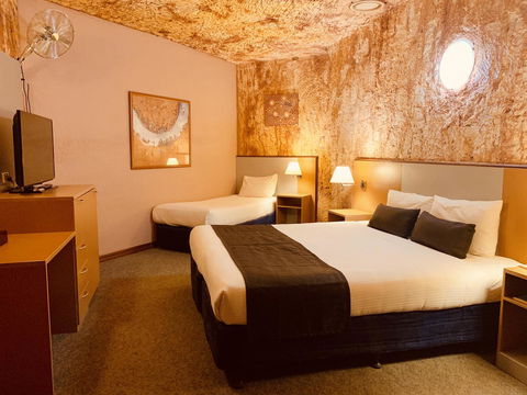 Desert Cave Hotel - Nambucca Heads Accommodation 23
