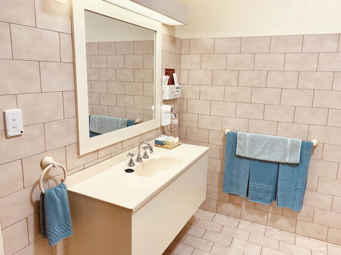 Desert Cave Hotel - Nambucca Heads Accommodation 21