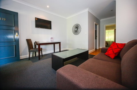 St Francis Winery - Nambucca Heads Accommodation 7