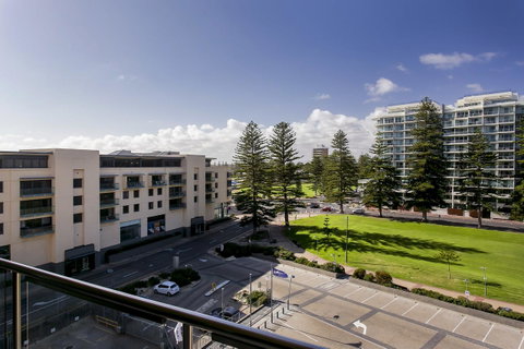 Glenelg Holiday Apartments-Pier - Nambucca Heads Accommodation 7