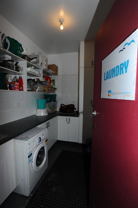 Glenelg Holiday Apartments-Ellis - Nambucca Heads Accommodation 3