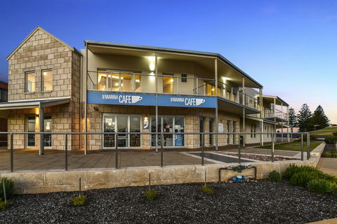 Robe Marina Accommodation - Nambucca Heads Accommodation 6