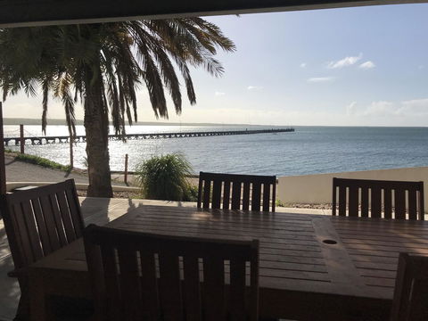 Beachside & Jetty View Apartment 6 - Captain\'s Apt - Nambucca Heads Accommodation 0