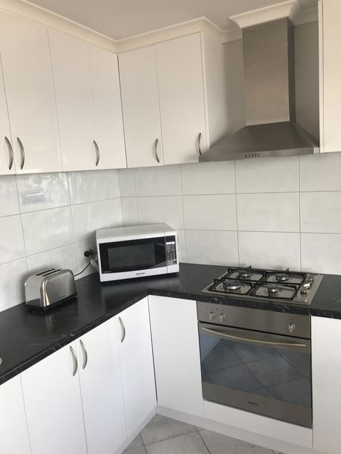 Beachside & Jetty View Apartment 6 - Captain\'s Apt - Nambucca Heads Accommodation 5