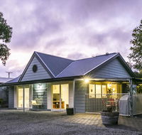 One Tree Bed and Breakfast - Nambucca Heads Accommodation