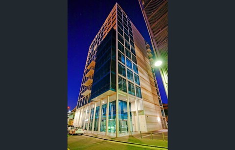 Executive Suite, Incredible Views Of City - Nambucca Heads Accommodation 11
