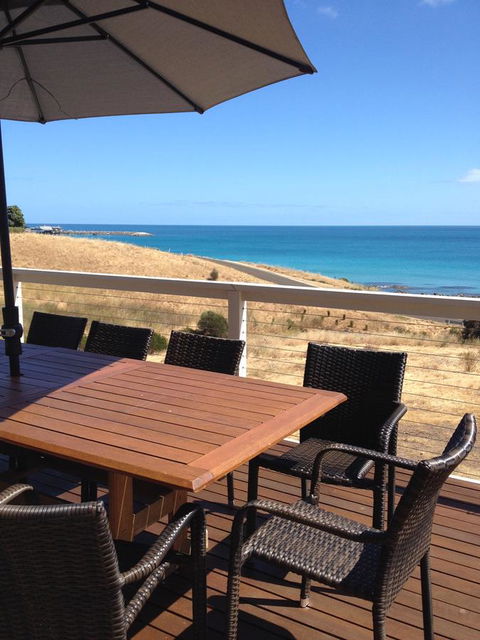 Ashendens At Penneshaw - Nambucca Heads Accommodation 1