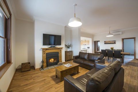 Flinders Bush Retreats - Nambucca Heads Accommodation 22