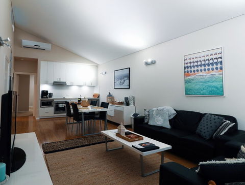 Villa Sedici @ Cape Villas Dunsborough - Nambucca Heads Accommodation 0