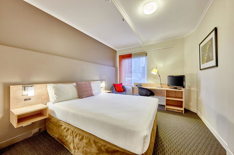 Ibis Perth - Nambucca Heads Accommodation 15
