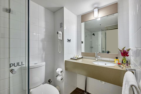Ibis Perth - Nambucca Heads Accommodation 1