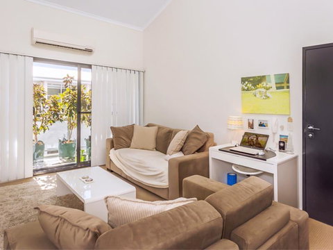 Home Apartment - Perth City Centre - Free WiFi - Nambucca Heads Accommodation 0