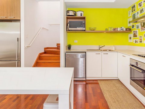 Home Apartment - Perth City Centre - Free WiFi - Nambucca Heads Accommodation 9