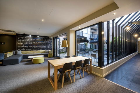 Mantra On Hay Perth - Nambucca Heads Accommodation 9