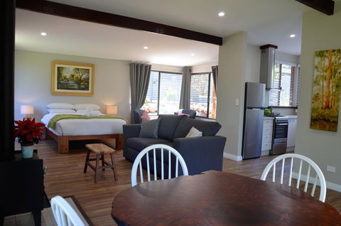 The Floating Forest - Nambucca Heads Accommodation 13