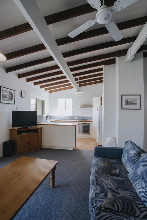 Canal Rocks Beachfront Apartments - Nambucca Heads Accommodation 11