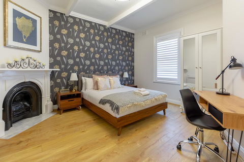 Heritage Townhouse Near Harbour Bridge - Nambucca Heads Accommodation 26