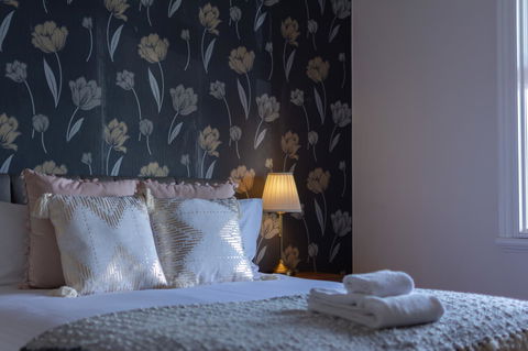 Heritage Townhouse Near Harbour Bridge - Nambucca Heads Accommodation 4