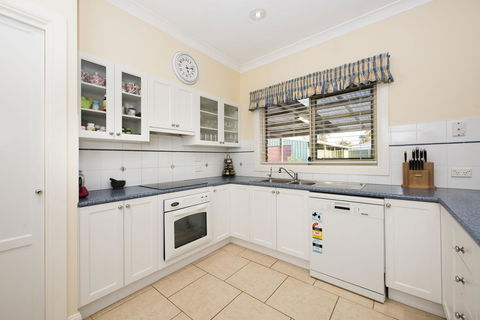Colonial Court Villas - Nambucca Heads Accommodation 9