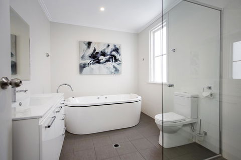 CH Boutique Hotel & Apartments, Ascend Hotel Collection - Nambucca Heads Accommodation 20