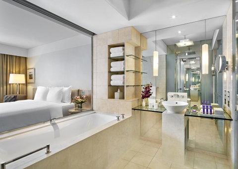 The Fullerton Hotel Sydney - Nambucca Heads Accommodation 2
