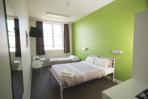 YHA Sydney Harbour - Nambucca Heads Accommodation 2