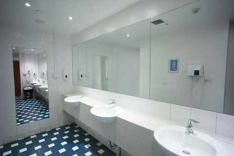 YHA Sydney Central - Nambucca Heads Accommodation 11