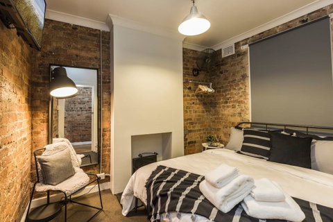 Chippendale Â· Quaint 1880â€™s Sydney Chippendale Terrace House - Nambucca Heads Accommodation 5
