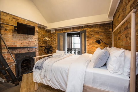 Chippendale Â· Quaint 1880â€™s Sydney Chippendale Terrace House - Nambucca Heads Accommodation 0