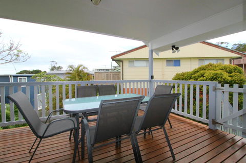 Anglesea, 17 Hodgson Street - Nambucca Heads Accommodation 5