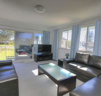 45 Wharf Street - Whole House - Nambucca Heads Accommodation