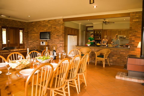Ironstone Estate Lovedale - Nambucca Heads Accommodation 37