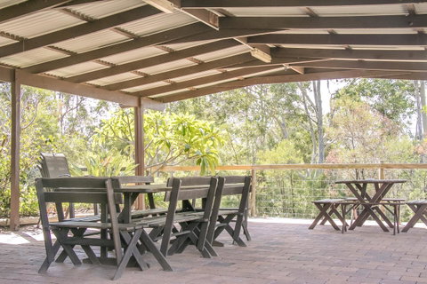 Ironstone Estate Lovedale - Nambucca Heads Accommodation 7