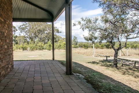 Ironstone Estate Lovedale - Nambucca Heads Accommodation 5