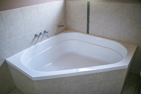 Ironstone Estate Lovedale - Nambucca Heads Accommodation 28