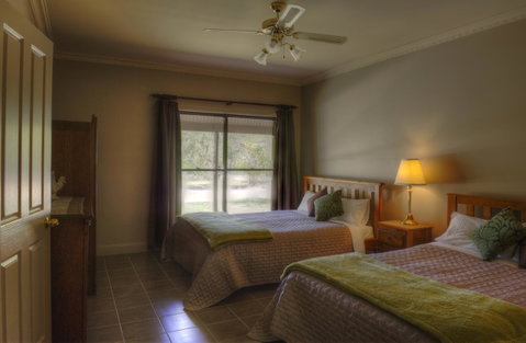 Ironstone Estate Lovedale - Nambucca Heads Accommodation 41