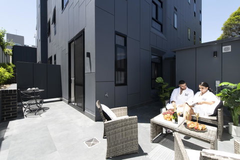 Holiday Inn & Suites - Parramatta Marsden Street, An IHG Hotel - Nambucca Heads Accommodation 3