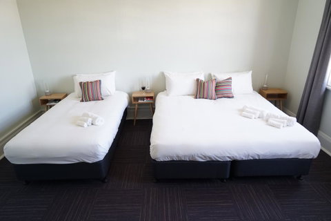 Rosehill Hotel - Nambucca Heads Accommodation 2