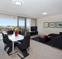 The Junction Palais - Modern and Spacious 2BR Bondi Junction Apartment Close to Everything - Nambucca Heads Accommodation