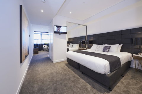 Silkari Suites At Chatswood - Nambucca Heads Accommodation 5