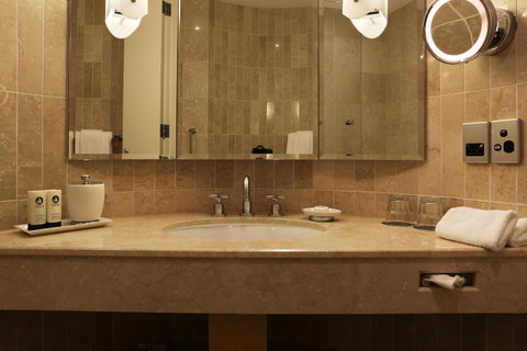 Sofitel Sydney Wentworth - Nambucca Heads Accommodation 9