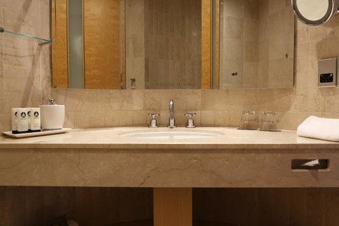 Sofitel Sydney Wentworth - Nambucca Heads Accommodation 16