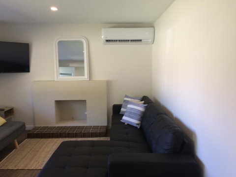 Golden Hill Cottage - Nambucca Heads Accommodation 13