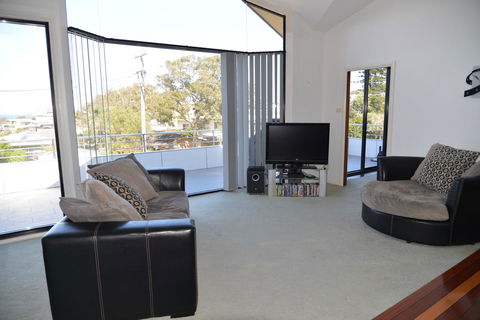 The Boat House - Nambucca Heads Accommodation 9