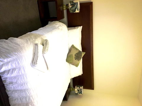 Boathouse Resort (Water Front) - Nambucca Heads Accommodation 4