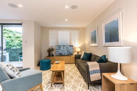 Nobbs Â· Executive 2 Storey Sydney Apartment With Pool - Nambucca Heads Accommodation 0