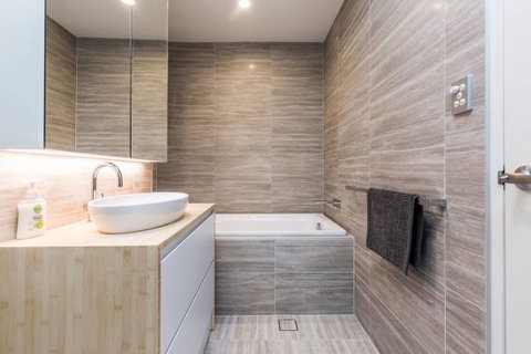 Nobbs Â· Executive 2 Storey Sydney Apartment With Pool - Nambucca Heads Accommodation 8
