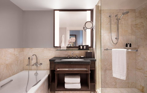 Four Seasons Hotel Sydney - Nambucca Heads Accommodation 5